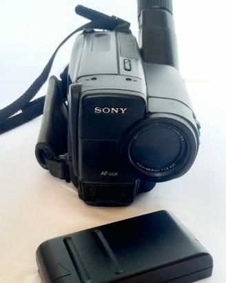 Sony Handycam Video8 CCD-TR401E 13x Zoom