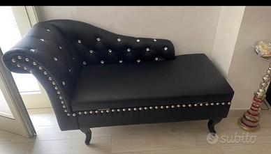 Chaise Longue stile Chesterfield