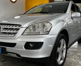 MERCEDES-BENZ ML 320 CDI Sport