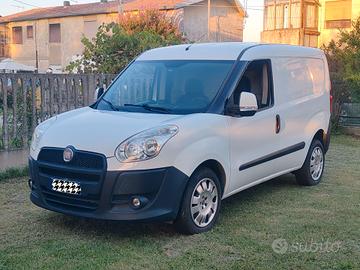Fiat Doblo 1.4 T-Jet Natural Power 2013 Perfetta