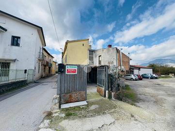 CASA INDIPENDENTE A SAN MARTINO VALLE CAUDINA