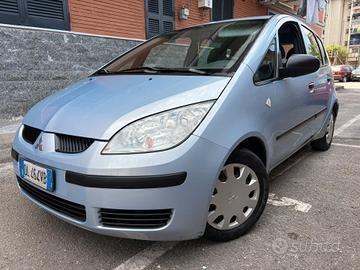 Mitsubishi Colt 1.1 12V 5p. Invite