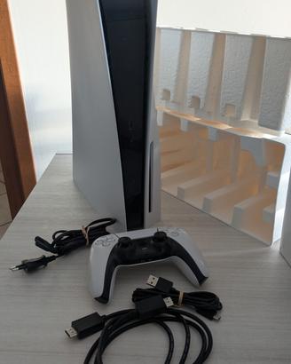 PlayStation 5 con lettore disco con scatola e cavi