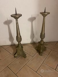Coppia di candellieri antichi da altare 63 cm