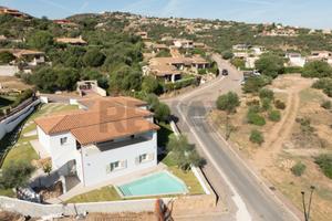 Villa o villino - Loiri Porto San Paolo