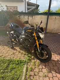 Yamaha FZ8