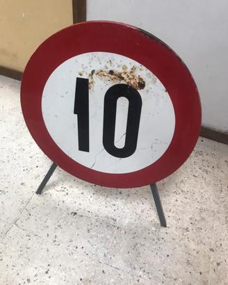 Cartelli stradali
