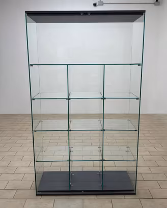 Vetrina espositiva in vetro