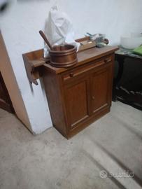 Mobilino in legno massello