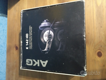 AKG HD k142