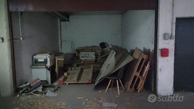 Ampio garage