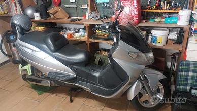 Suzuki Burgman 250 - 2001