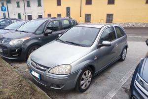 Opel Corsa C 1.2 OK NEOPATENTATI