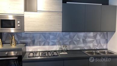 Dal magazzino cucina nuova in svendita