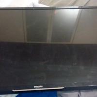 TV PHILIPS 47' LED HDMI