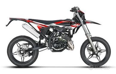 RR 50 2T Motard base nero 2024