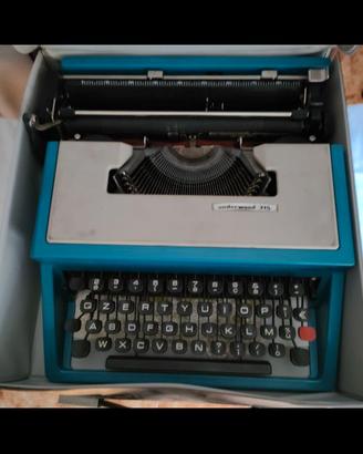 Macchina da scrivere