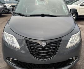 Lancia ypsilon 900 ecochic perfetta 2015