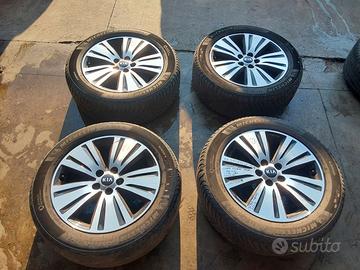 TRENO SET CERCHI E GOMME KIA SPORTAGE 10-16 R18