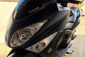 Yamaha T Max - 2012
