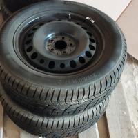 Ruote 215 60 R17 per Mercedes