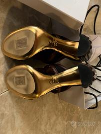 Sandali alla schiava