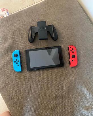 Nintendo Switch + accessori vari