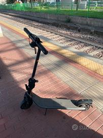Ninebot E2 PRO 2024