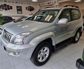 Toyota Land Cruiser 3.0 D-4D 125J MANUALE