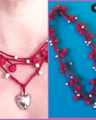 collana uncinetto con perline ,cuore