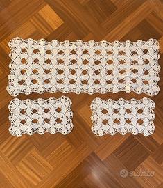 Centrini antichi uncinetto fatti a mano anni ‘70