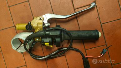 COMANDO GAS FRENO E BLOCCHETTO COMANDI GILERA SP02