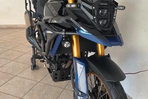 Suzuki V-Strom 800 DE Akrapovick