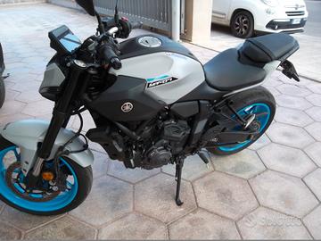 Yamaha MT-07