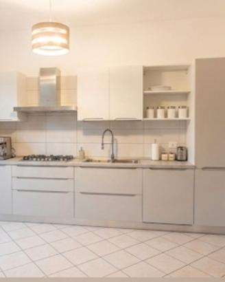 Cucina con penisola