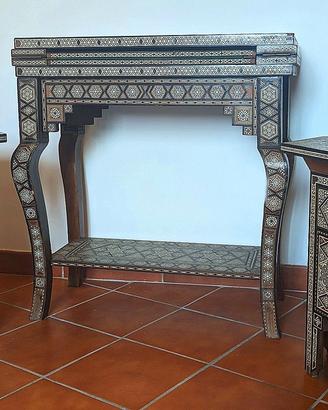 Tavolo da gioco intarsiato legno e madre perla