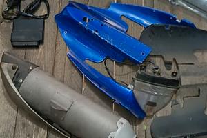 pezzi Yamaha r1 04/06