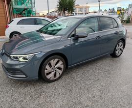 Volkswagen Golf 8 2.0 TDI 150cv DSG SCR Style