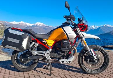 Moto Guzzi V85 TT - 2024