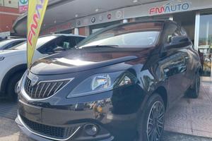 Lancia Ypsilon 1.0 5 porte S&S Hybrid full Gold OK