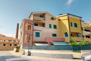 TRILOCALE CON BOX AUTO