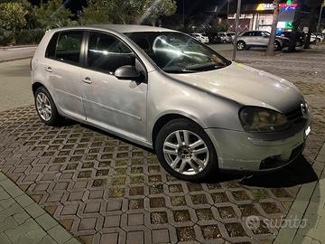 Volkswagen Golf V 2.0 TDI 16V 5p. 5' serie