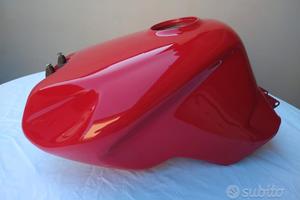 Serbatoio Ducati ST4 completo di pompa