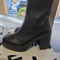 Stivaletto ecopelle