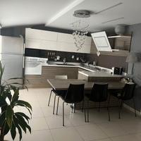 Cucina con penisola