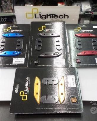 Tappi per cupolino lightech yamaha tmax 530