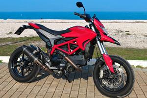 Ducati hypermotard 821