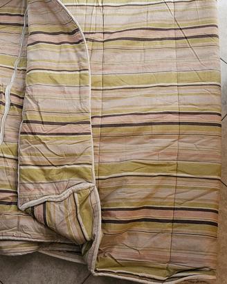 trapunta matrimoniale con lenzuola per camper