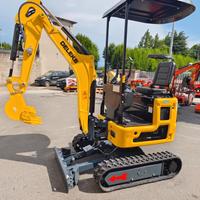 Miniescavatore 10 quintali, motore KUBOTA e carro 