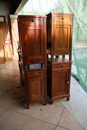 COMODINO ANTICO IN NOCE